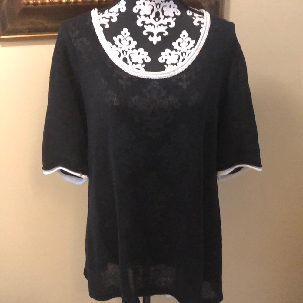 Evelyn & Arthur linen knit back buttons block color semi sheer classic top